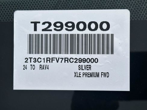 Used 2024 Toyota RAV4 XLE Premium FWD image 15