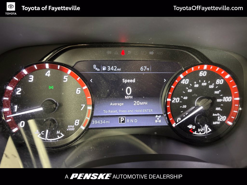 Used 2022 Nissan Frontier PRO-4X AWD/4WD image 37