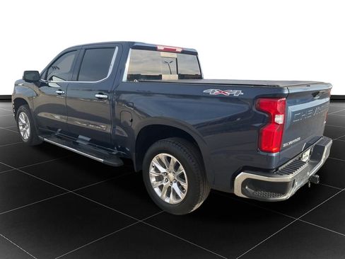 Used 2022 Chevrolet Silverado 1500 LTZ w/ LTZ Premium Package image 3