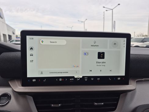 Used 2025 Ford Explorer Active image 30