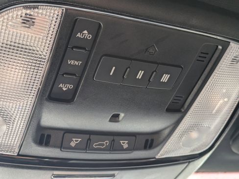 Used 2023 Dodge Durango GT image 29