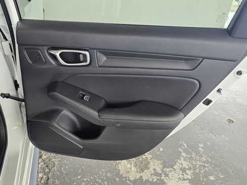 Used 2023 Honda Civic EX-L image 23