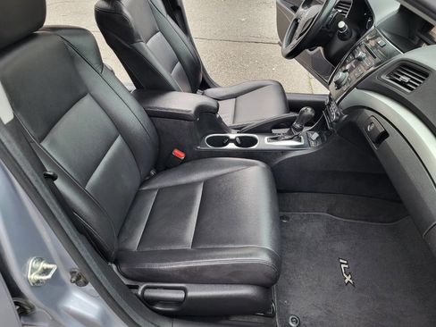 Used 2016 Acura ILX image 17