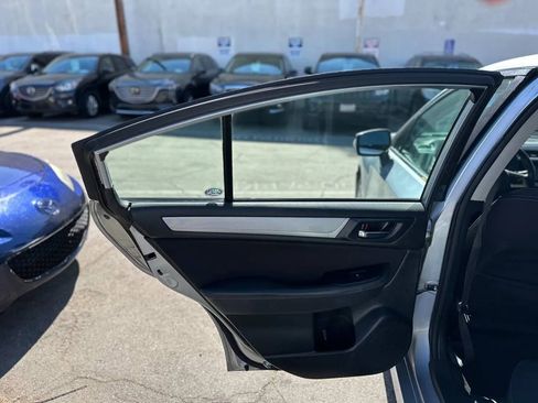 Used 2017 Subaru Legacy 2.5i Premium image 24