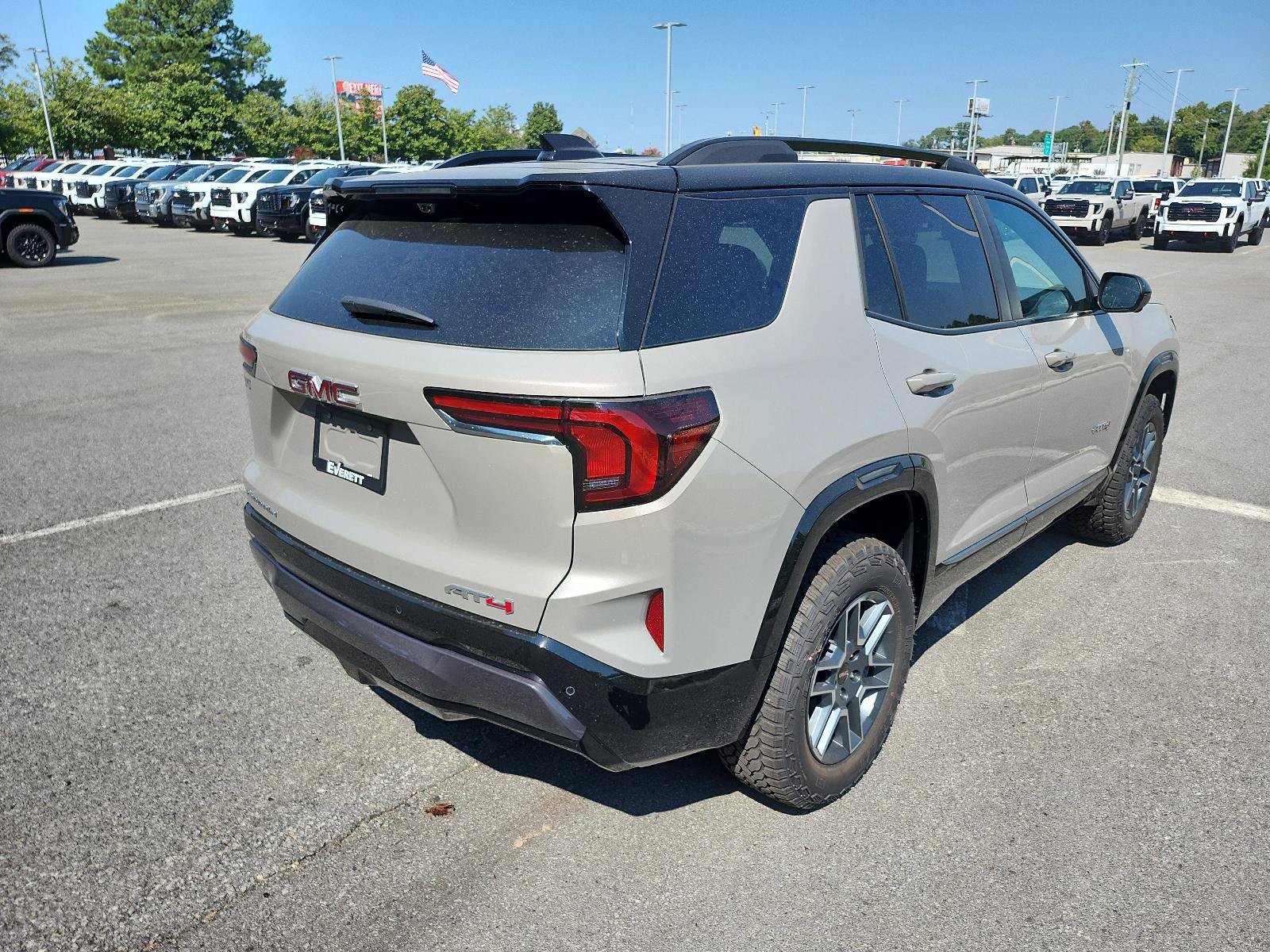 New 2027 GMC Terrain AT4 w/ Convenience Package III AWD/4WD image 3