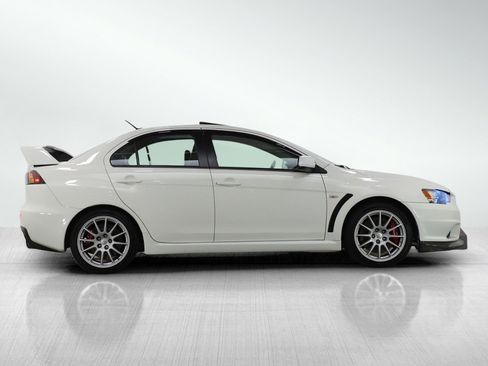Used 2014 Mitsubishi Lancer Evolution GSR image 6