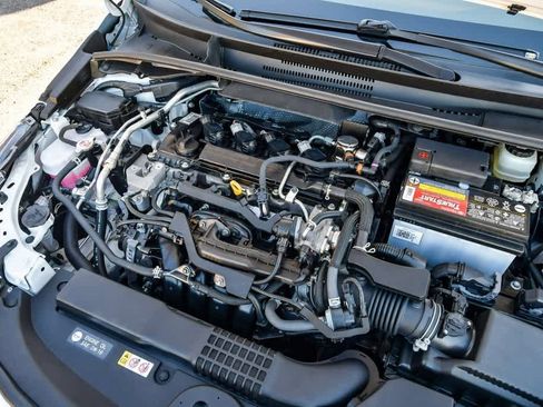 Used 2022 Toyota Corolla SE image 29