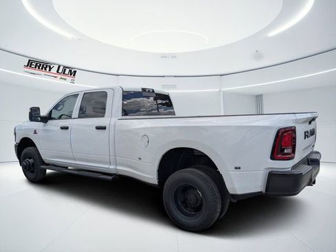 New 2026 RAM 3500 Tradesman AWD/4WD image 5