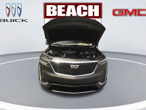 Used 2020 Cadillac XT6 Premium Luxury w/ Platinum Package FWD image 9