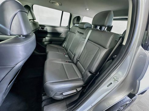 Used 2024 Hyundai Santa Fe SEL FWD image 27