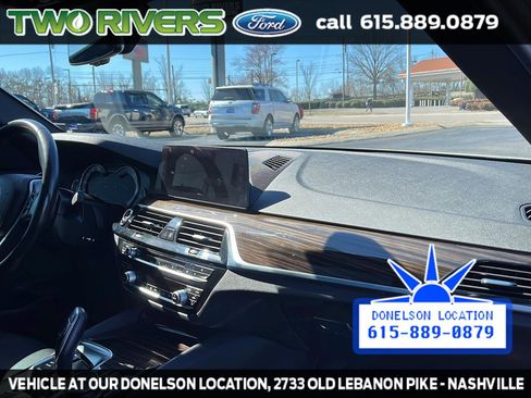 Used 2018 BMW 530i xDrive w/ Premium Package image 50