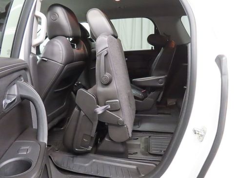 Used 2015 GMC Acadia SLT image 48