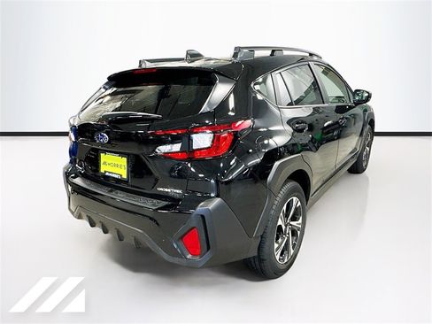 Certified 2025 Subaru Crosstrek 2.0i Premium image 5