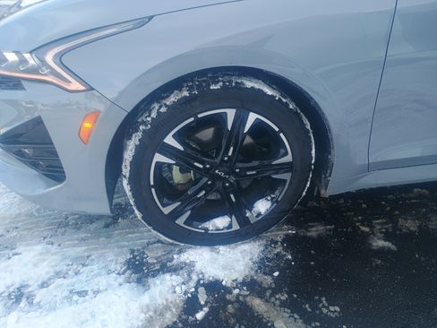 Used 2023 Kia K5 GT-Line w/ GT-Line Premium Package image 4