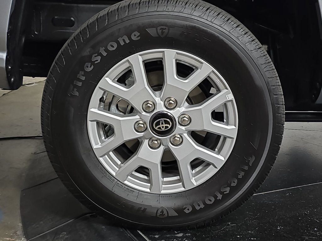 Used 2026 Toyota Tacoma SR5 AWD/4WD image 29