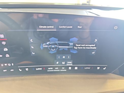 Certified 2025 Audi Q5 Prestige AWD/4WD image 19