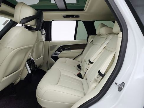New 2026 Land Rover Range Rover SE AWD/4WD image 27