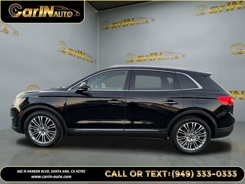 Used 2016 Lincoln MKX Reserve w/ Cargo Accessories Package image 8