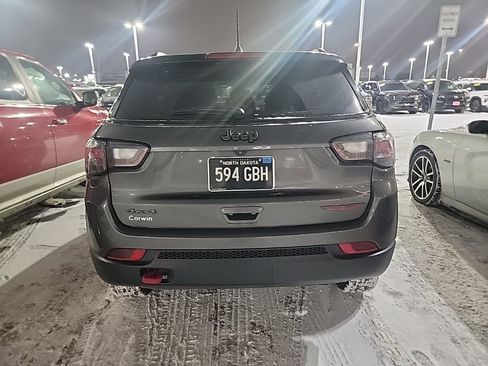 Used 2022 Jeep Compass Trailhawk w/ Trailhawk Elite Group image 5