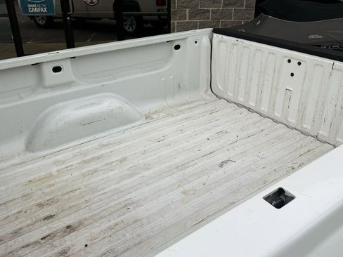 Used 2011 Chevrolet Silverado 1500 W/T RWD image 9