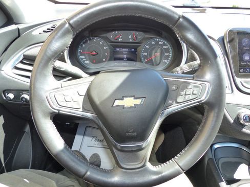 Used 2021 Chevrolet Malibu LT w/ Sport Edition FWD image 37