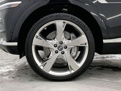 Used 2024 Genesis GV80 3.5T w/ Prestige Package image 10