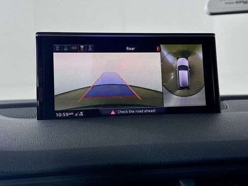 Used 2017 Audi Q7 3.0T Prestige image 15