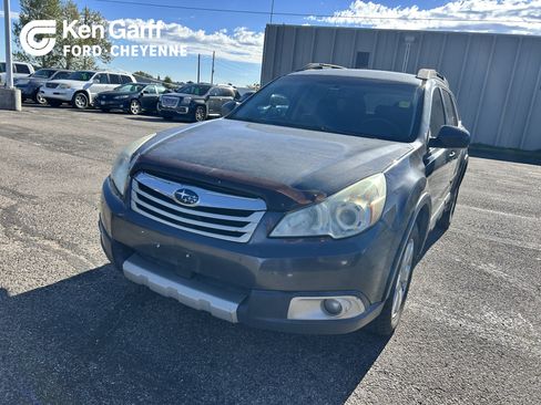Used 2012 Subaru Outback 2.5i Limited w/ Popular Pkg 1B AWD/4WD image 1