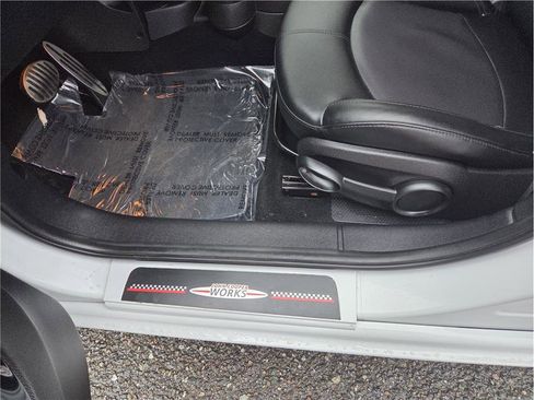 Used 2015 MINI Cooper Countryman John Cooper Works w/ Technology Package image 14