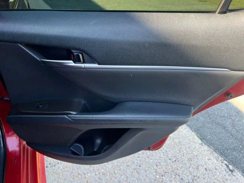 Used 2021 Toyota Camry XSE FWD image 20