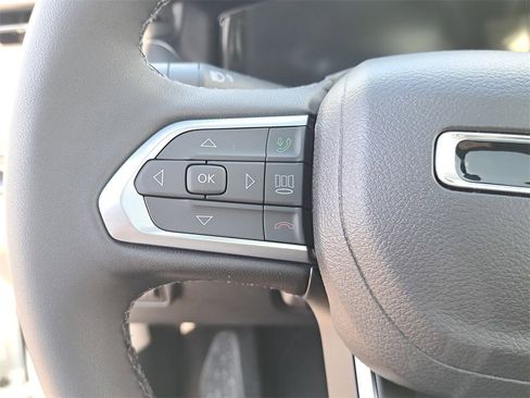 New 2026 Jeep Compass Limited w/ Sun, Sound & Navigation Group image 17