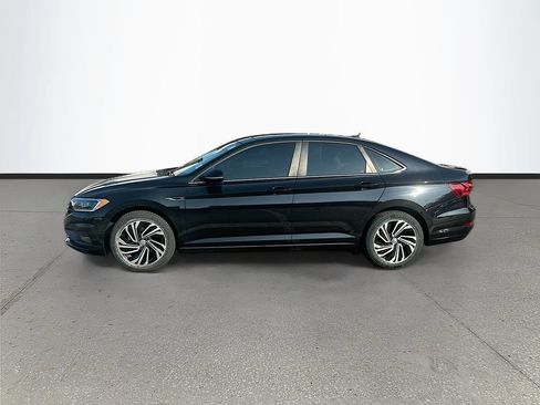 Used 2021 Volkswagen Jetta SEL Premium FWD image 4