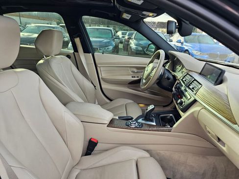 Used 2012 BMW 335i Sedan image 12