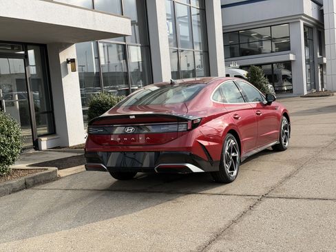 New 2026 Hyundai Sonata SEL FWD image 5