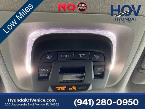 Used 2024 Toyota Corolla Cross LE w/ Moonroof Package FWD image 19