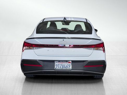 Certified 2025 Hyundai Elantra Sport FWD image 6