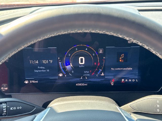 Used 2025 Chevrolet Traverse LT FWD image 18