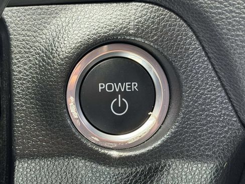 Used 2023 Toyota RAV4 SE w/ Weather & Moonroof Package AWD/4WD image 8