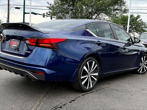 Used 2021 Nissan Altima 2.0 SR FWD image 6