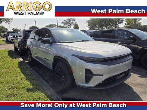 Used 2024 Jeep Wagoneer Launch Edition AWD/4WD image 1