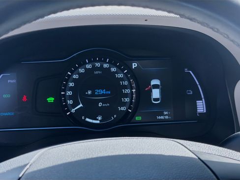 Used 2018 Hyundai Ioniq SEL FWD image 8
