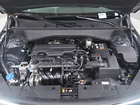 Used 2025 Hyundai Kona SEL image 32