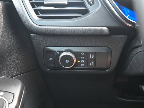 Used 2021 Ford Escape Titanium AWD/4WD image 39