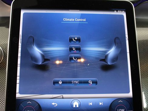 Used 2024 Mercedes-Benz GLC 300 4MATIC image 45