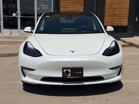 Used 2023 Tesla Model 3 Standard Range RWD image 8