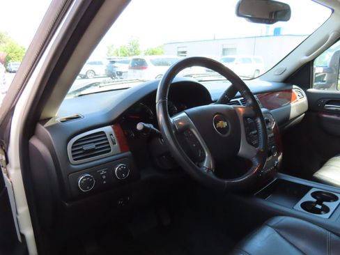 Used 2011 Chevrolet Silverado 3500 LTZ w/ LTZ Plus Package AWD/4WD image 16