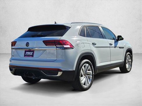 Used 2020 Volkswagen Atlas Cross Sport SE FWD image 5