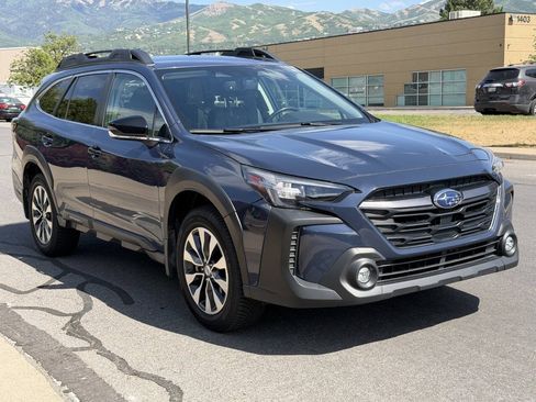 Used 2023 Subaru Outback Limited AWD/4WD image 7