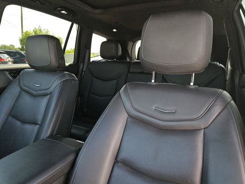 Used 2024 Cadillac XT6 Premium Luxury FWD image 26