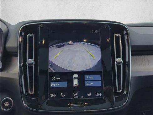 Used 2020 Volvo XC40 T5 Inscription w/ Protection Package Premier image 18